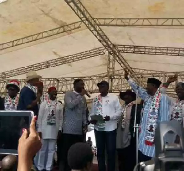 Photos: Dr Goodluck Jonathan At Governor Dickson’s Rally In Yenagoa